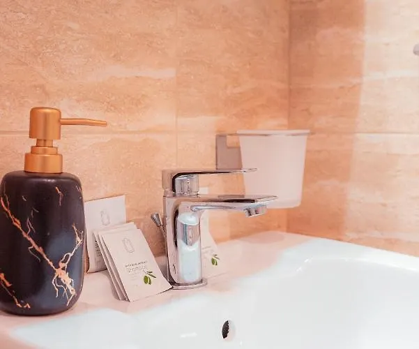 公寓 Pumpkin Spiced With Own Parking And Office Setup 索菲亞