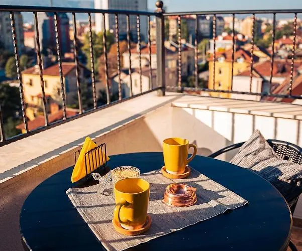 Pumpkin Spiced With Own Parking And Office Setup