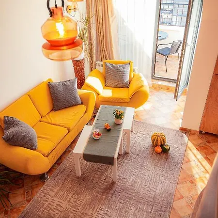 Pumpkin Spiced With Own Parking And Office Setup ソフィア